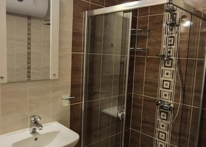 East Marina View Apartment