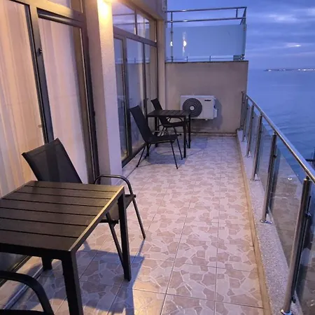 East Marina View